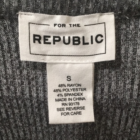 New With Tags Gray Color Long Sleeve Sweater Top - Picture 8 of 10